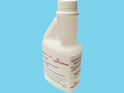 EC 1.413 Kalibrierflüssigkeit in 250 ml Dosierflasche