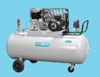 Mobiler Kolbenkompressor 387/200